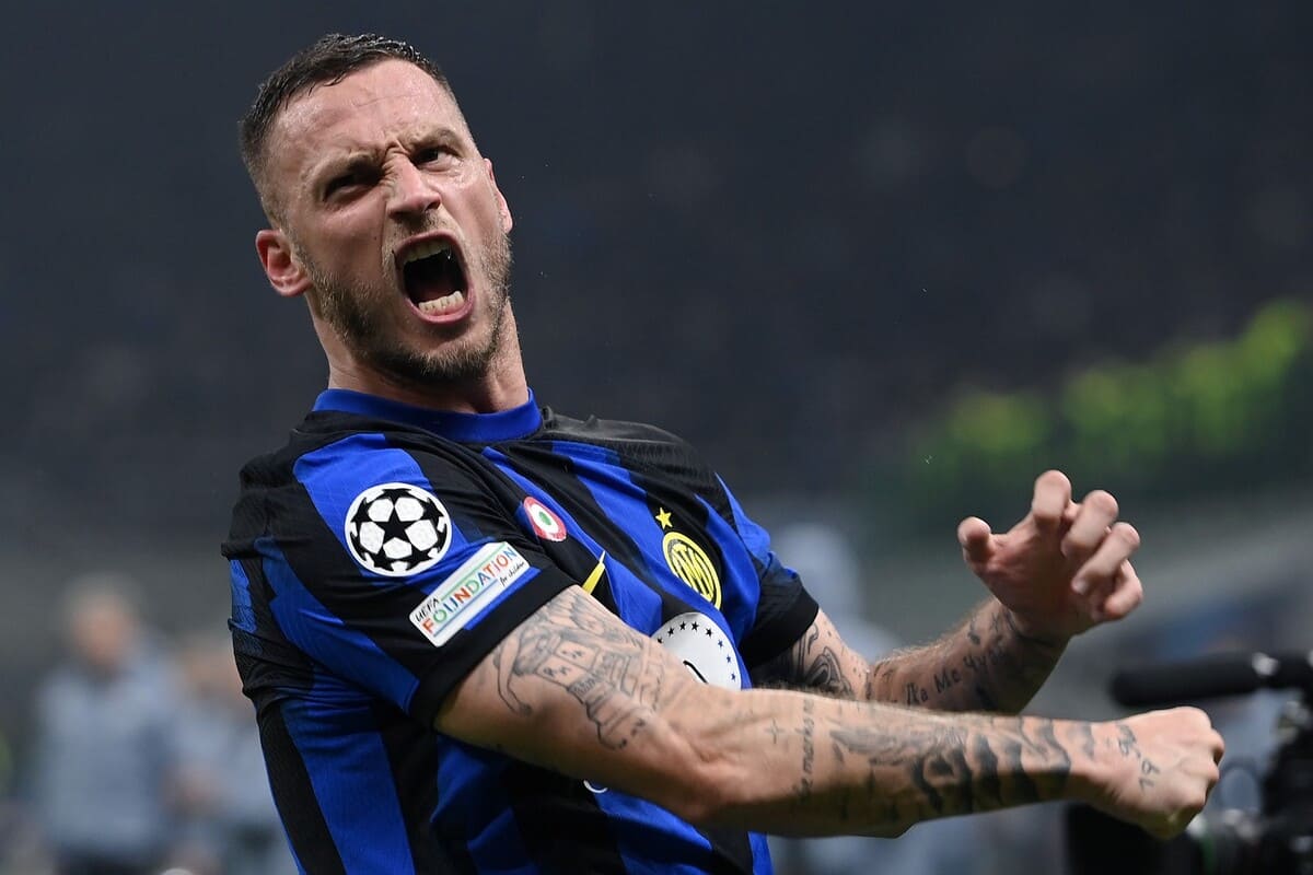 All improvviso Cambia Tutto Per Arnautovic Una Voce Sorprende I Tifosi All improvviso Cambia Tutto Per Arnautovic Una Voce Sorprende I Tifosi