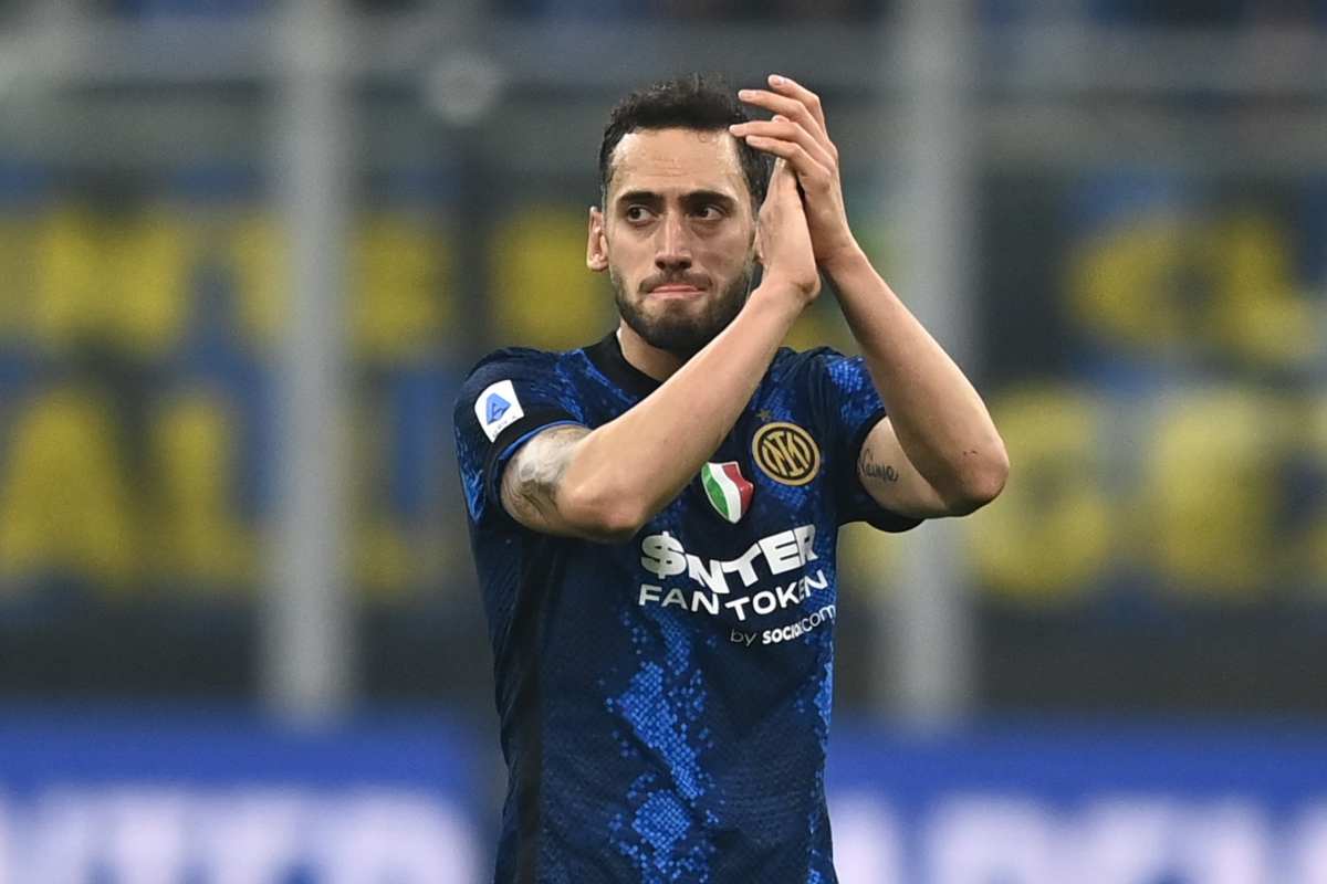 Hakan Calhanoglu