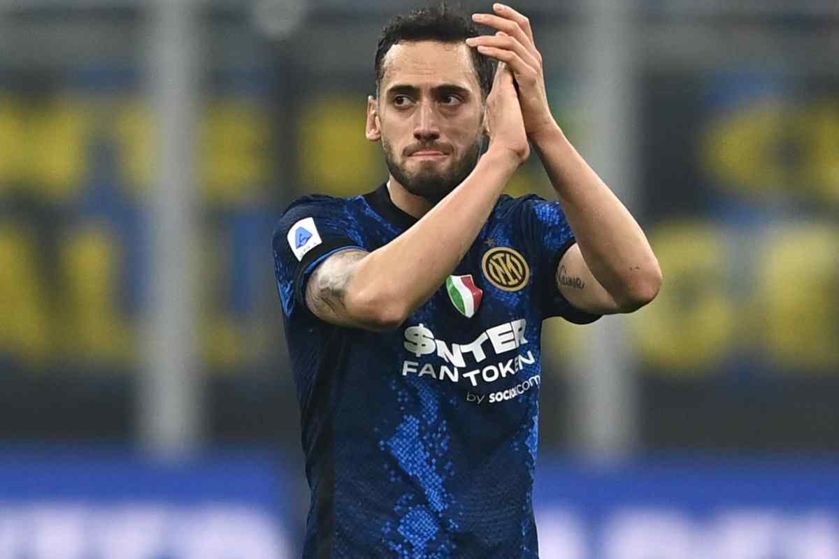 Hakan Calhanoglu