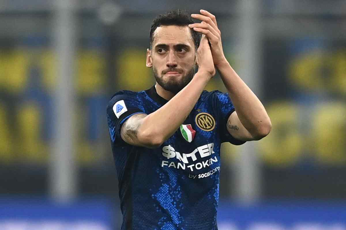 Hakan Calhanoglu 