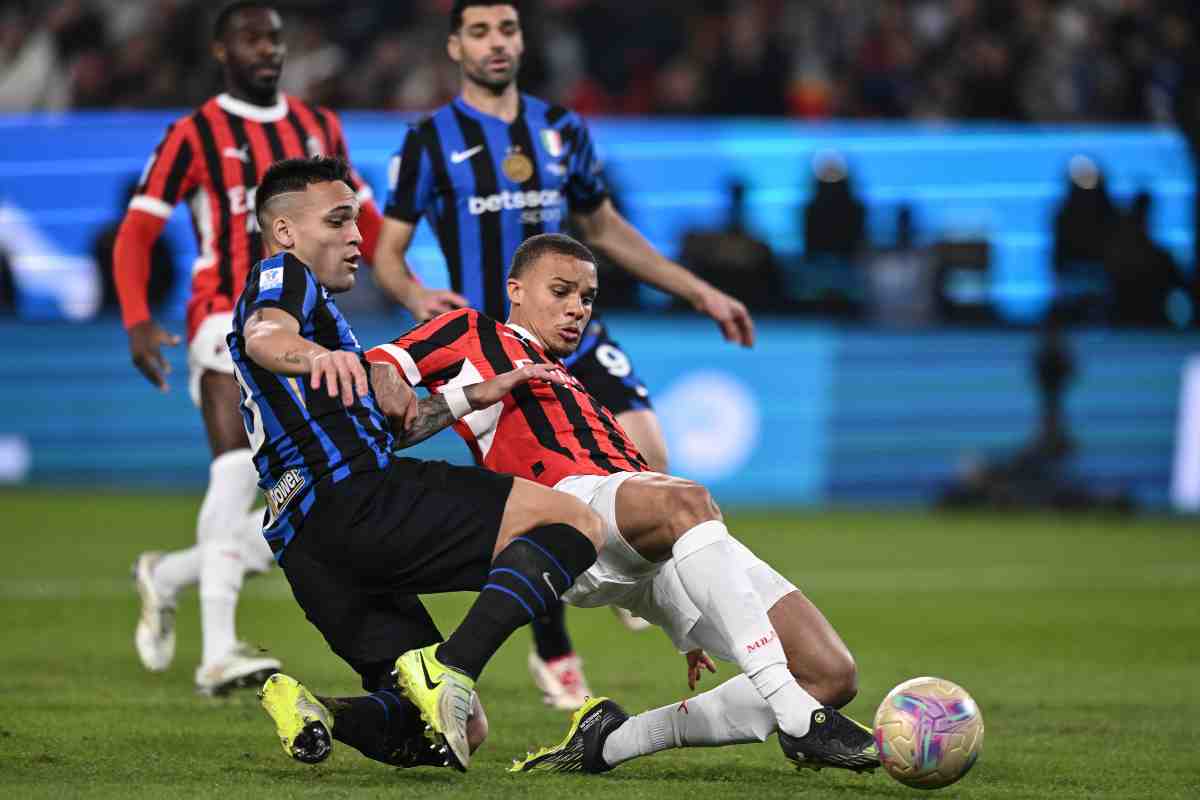 Lautaro Martinez contrasta Malick Thiaw