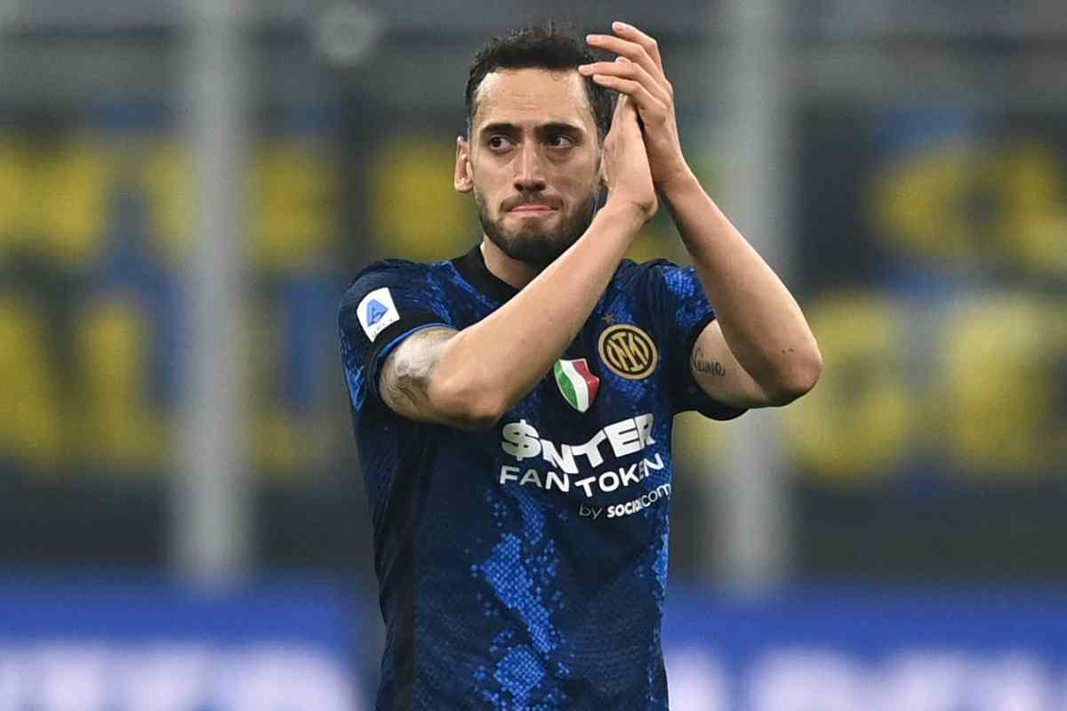 Hakan Calhanoglu